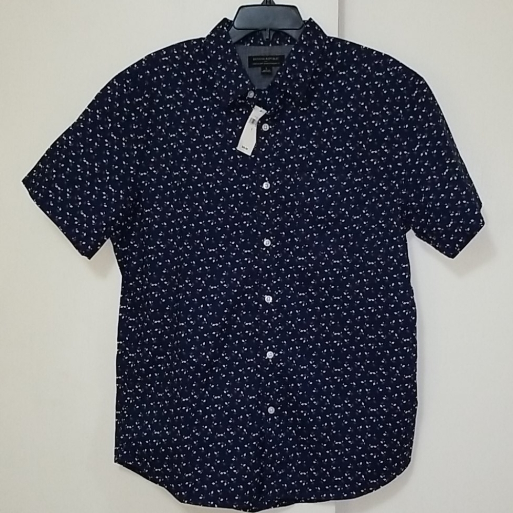 NWT  Banana Republic Dress Shirt Sz M
